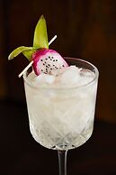 Kimpton Armory Hotel Bozeman by IHG