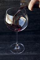 Kimpton Armory Hotel Bozeman by IHG