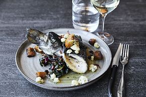 Kimpton Armory Hotel Bozeman by IHG