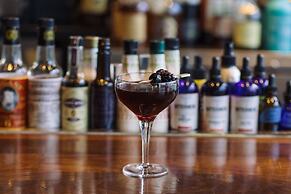 Kimpton Armory Hotel Bozeman by IHG