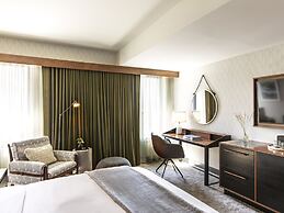 Kimpton Armory Hotel Bozeman by IHG