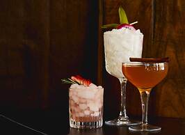 Kimpton Armory Hotel Bozeman by IHG