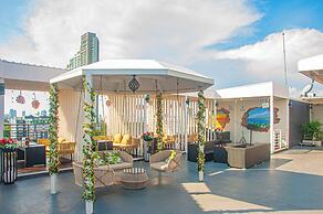 HT9 HOTEL