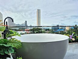HT9 HOTEL
