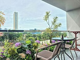HT9 HOTEL