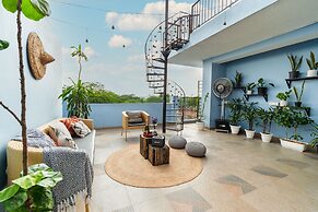 Minimalist Poshtel and Suites - Hostel