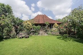 Bali Eco Living Yoga Healing Meditation and Retreat Center
