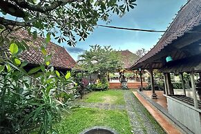 Bali Eco Living Yoga Healing Meditation and Retreat Center
