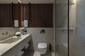 The Lynx Mountain Resort