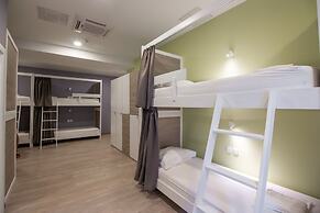 Dandelion boutique hostel