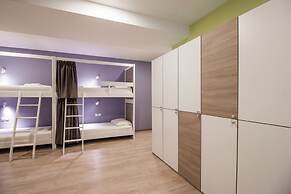 Dandelion boutique hostel