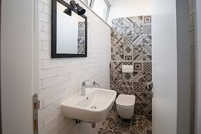 Dandelion boutique hostel