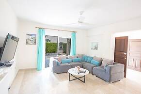Luxury 4 Bedroom Villa With Private Pool, Sotira Villa 1301