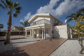 Luxury 4 Bedroom Villa With Private Pool, Sotira Villa 1301
