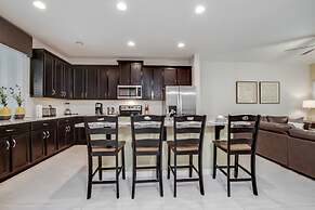 Luxury 4 Bedroom Townhome on Solara Resort, Orlando Townhome 3104