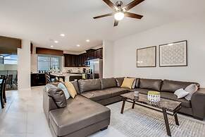 Luxury 4 Bedroom Townhome on Solara Resort, Orlando Townhome 3104