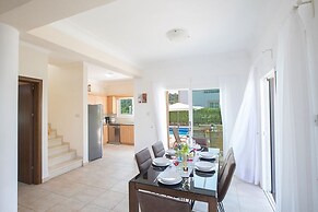Cyprus Villa Near the Beach, Protaras Villa 1245