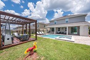 Beautiful Villa With Private Pool, Close to Disney, Orlando Villa 2942