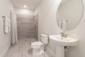 Beautiful Mansion With Private Pool, Close to Disney, Orlando Mansion 