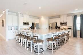 Beautiful Mansion With Private Pool, Close to Disney, Orlando Mansion 