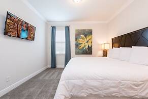 Beautiful Mansion With Private Pool, Close to Disney, Orlando Mansion 