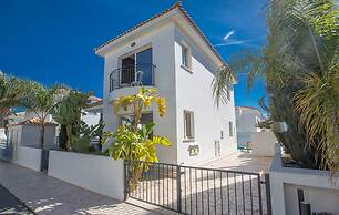Cyprus Villa Near the Beach, Paralimni Villa 1289