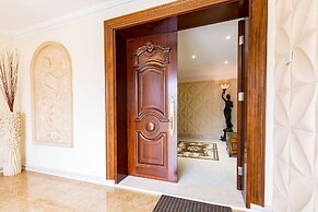 Imagine Renting Your Own 5-star Private Cyprus Villa on the Beach, Pap