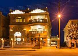 Imagine Renting Your Own 5-star Private Cyprus Villa on the Beach, Pap