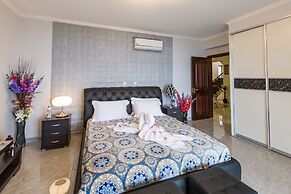 Imagine Renting Your Own 5-star Private Cyprus Villa on the Beach, Pap