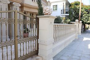 Imagine Renting Your Own 5-star Private Cyprus Villa on the Beach, Pap