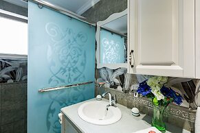 Imagine Renting Your Own 5-star Private Cyprus Villa on the Beach, Pap