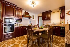 Imagine Renting Your Own 5-star Private Cyprus Villa on the Beach, Pap