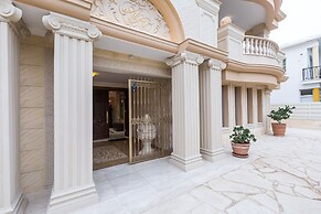 Imagine Renting Your Own 5-star Private Cyprus Villa on the Beach, Pap