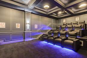 Beautiful Mansion With Private Pool, Close to Disney, Orlando Mansion 