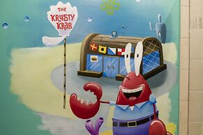 Beautiful Mansion With Private Pool, Close to Disney, Orlando Mansion 