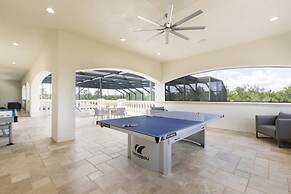 Beautiful Mansion With Private Pool, Close to Disney, Orlando Mansion 