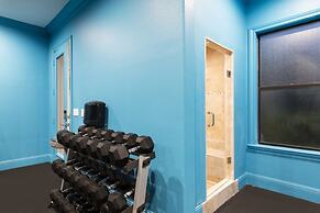 Beautiful Mansion With Private Pool, Close to Disney, Orlando Mansion 