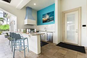 Beautiful Mansion With Private Pool, Close to Disney, Orlando Mansion 