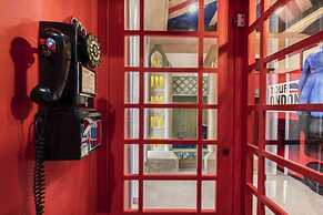 Beautiful Mansion With Private Pool, Close to Disney, Orlando Mansion 