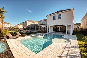 Beautiful Villa With Private Pool, Close to Disney, Orlando Villa 2952