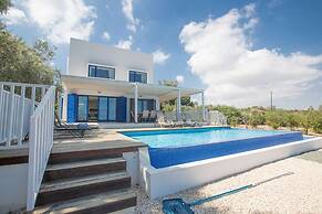 Villa for Rent in Protaras 1234