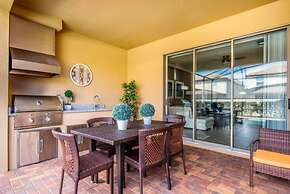 Beautiful Villa With Private Pool, Close to Disney, Orlando Villa 2641