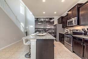 Beautiful Villa With Private Pool, Close to Disney, Orlando Villa 2641