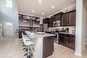 Beautiful Villa With Private Pool, Close to Disney, Orlando Villa 2641