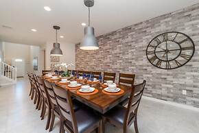 Beautiful Villa With Private Pool, Close to Disney, Orlando Villa 1835