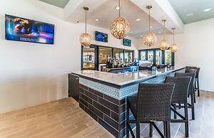 Beautiful Villa With Private Pool, Close to Disney, Orlando Villa 1835