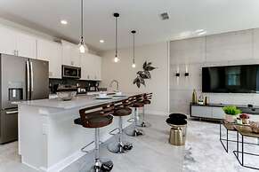 Rent a Luxury Townhome on Storey Lake Resort, Minutes From Disney, Orl