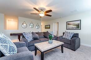 Beautiful Villa With Private Pool, Close to Disney, Orlando Villa 1819