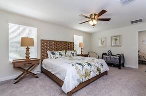 Beautiful Villa With Private Pool, Close to Disney, Orlando Villa 1819