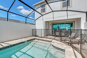 Luxury 4 Bedroom Townhome on Solara Resort, Orlando Townhome 2529